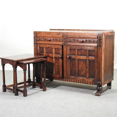 Lot 512 - A mid 20th century oak sideboard