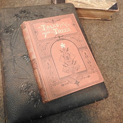 Lot 184 - A collection of books and ephemera