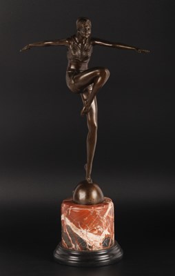 Lot 331 - An Art Deco style bronze figure of a dancing...