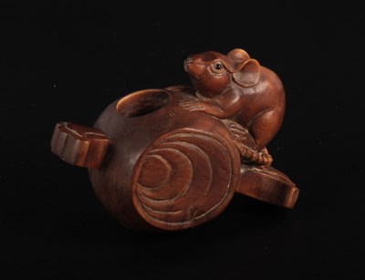 Lot 371 - A Japanese carved wood mouse