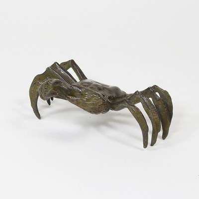 Lot 586 - A modern Japanese bronze model of a crab, 12cm...