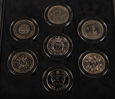 Lot 193 - A collection of commemorative coins, to...
