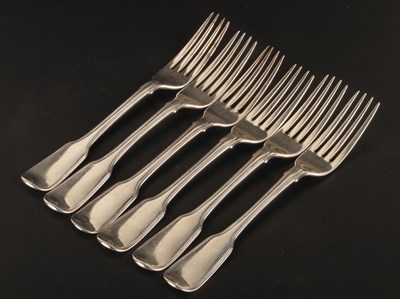 Lot 53 - A set of six William IV silver fiddle and...
