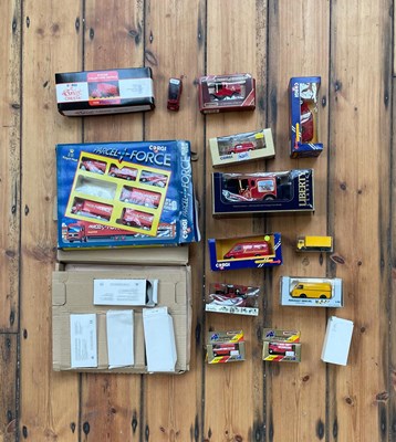 Lot 679 - A collection of die-cast model vehicles,...