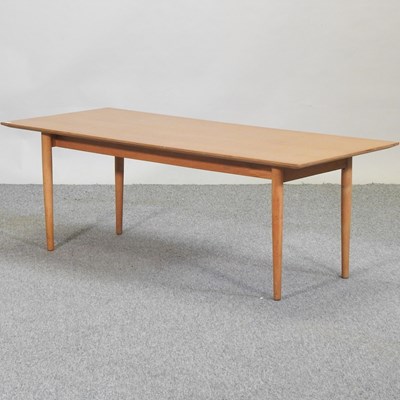 Lot 721 - A mid 20th century teak coffee table