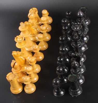 Lot 70 - A boxwood and ebonised Staunton pattern chess set