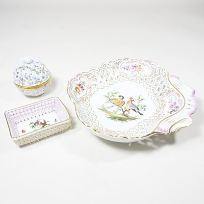 Lot 135 - A 19th century Meissen porcelain dish, of...