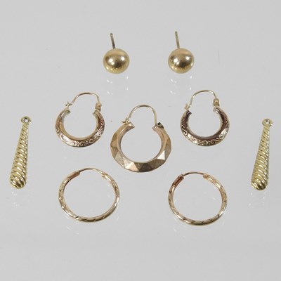 Lot 50 - A pair of unmarked ladies hoop earrings
