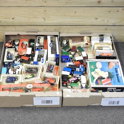 Lot 394 - A collection of diecast toys vehicles, some boxed