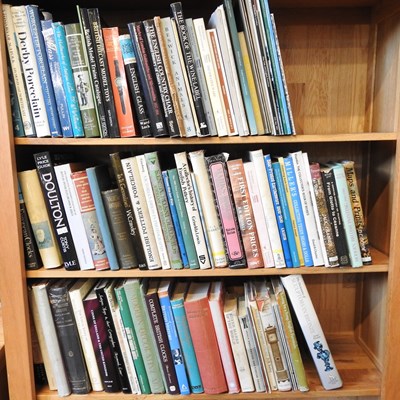 Lot 530 - A collection of books, mainly antiques reference