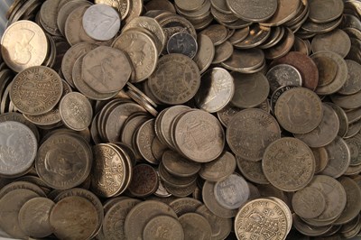 Lot 146 - A collection of copper-nickel coinage, mostly...