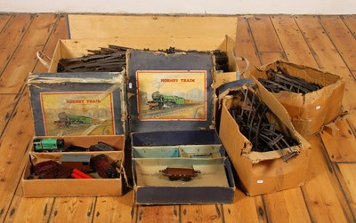 Lot 450 - A collection of vintage Hornby rolling stock,...