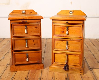 Lot 403 - A pair of pine bedside chests, each w.46cm