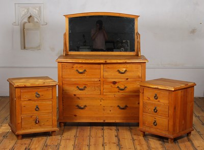 Lot 624 - A pine dressing chest of drawers, w.117cm,...