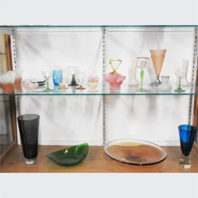 Lot 443 - A collection of coloured glassware, to include...