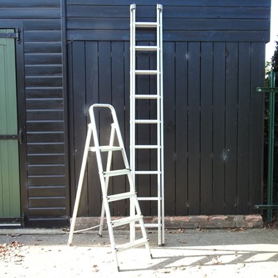 Lot 405 - An aluminium ladder, 540cm high overall,...