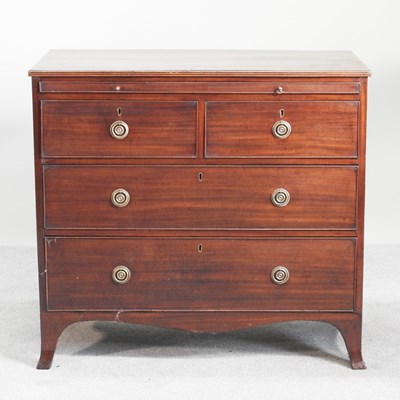 Lot 193 - A Regency mahogany bachelors chest of drawers,...