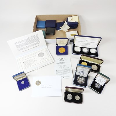 Lot 490 - A collection of Royal and commemorative coins...