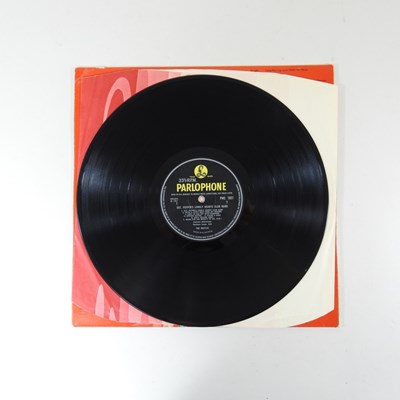 Lot 30 - A collection of Beatles albums, Revolver, Band...