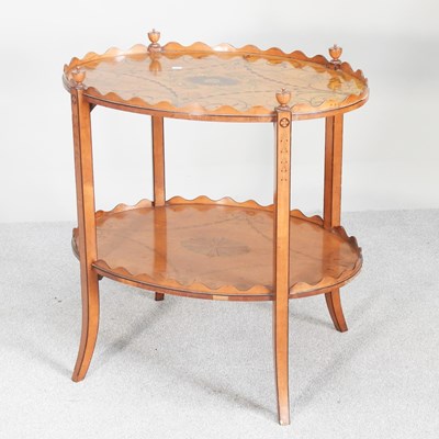 Lot 112 - An Edwardian Sheraton revival satinwood and...
