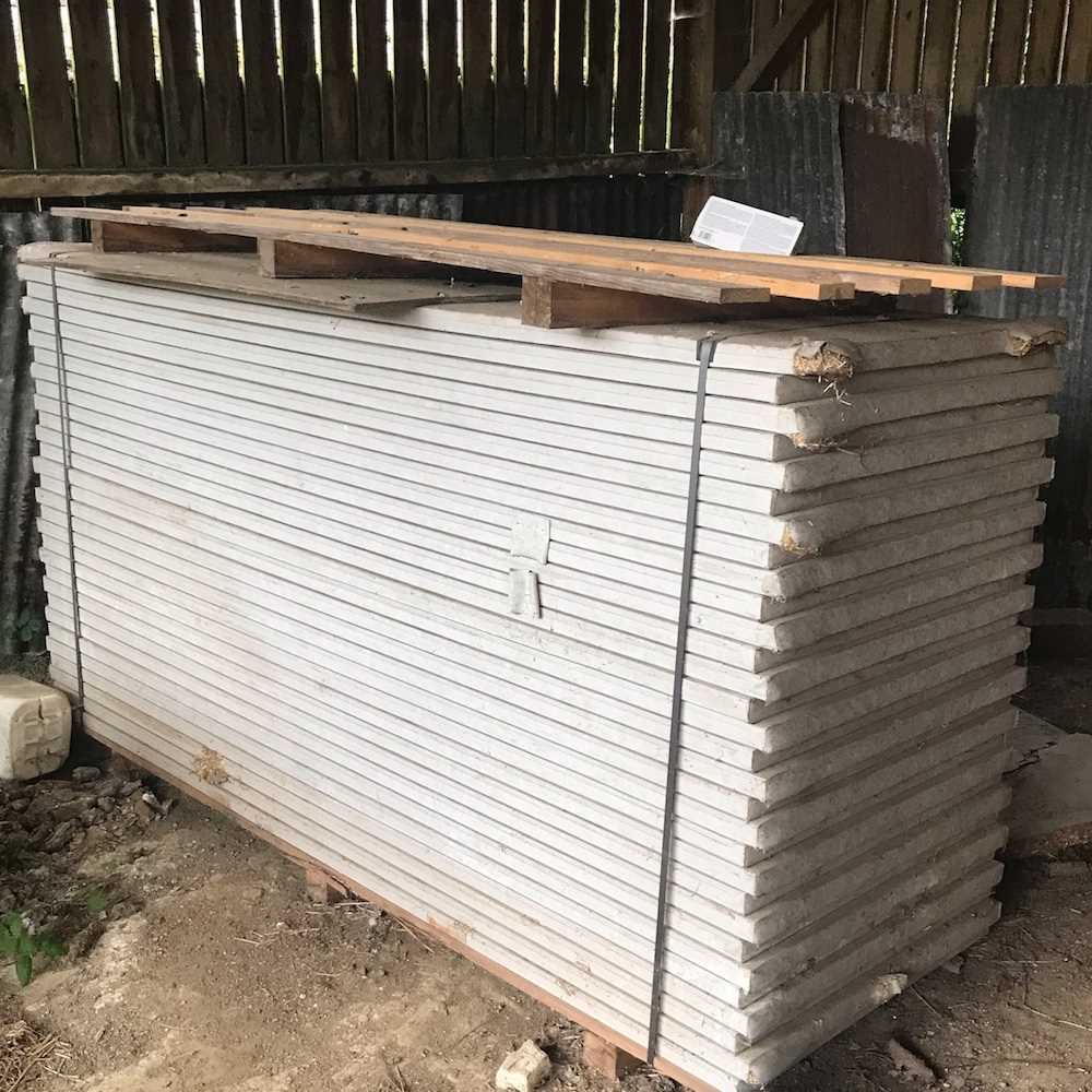 Lot 494 - A pallet of Stramit board