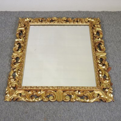 Lot 212 - An early 20th century Florentine style gilt framed wall mirror