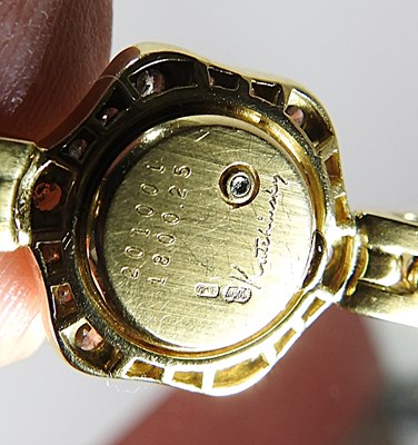 Lot 22 - A Kutchinsky 18 carat gold cased ladies...