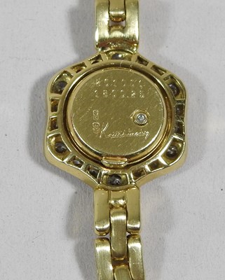 Lot 22 - A Kutchinsky 18 carat gold cased ladies...