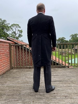 Lot 146 - A 1930's three piece single breasted woollen morning suit