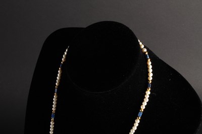 Lot 91 - A Gucci gold plated ladies dress wristwatch,...