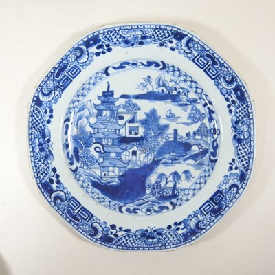 Lot 41 - A collection of six 18th century Chinese...
