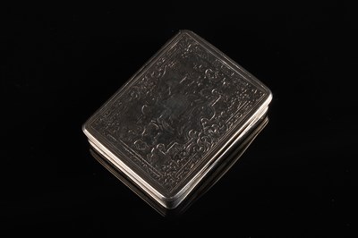 Lot 28 - A silver pocket snuff box, circa 1720, the lid...