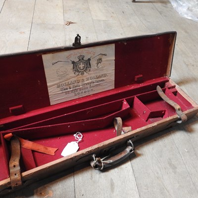 Lot 155 - An early 20th century leather gun case by Holland & Holland
