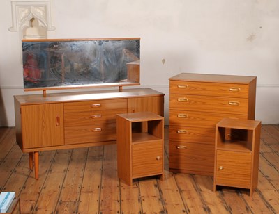Lot 635 - A mid century chest of drawers, with a...