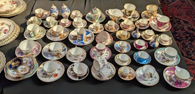 Lot 359 - A collection of mixed continental porcelain...