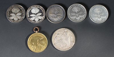Lot 124 - A white metal "Pomona Flora" RHS medal, 41g,...