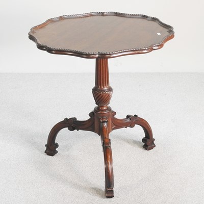 Lot 393 - A Georgian style mahogany occasional table,...