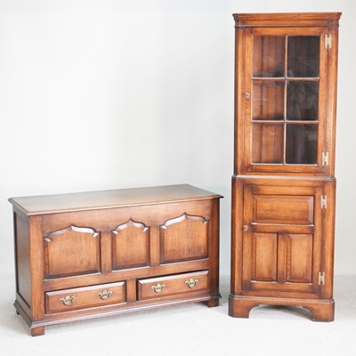 Lot 332 - An 18th century style oak mule chest, 122cm...