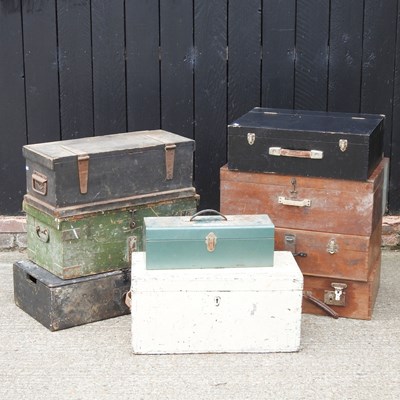 Lot 523 - A collection of wooden workshop boxes
