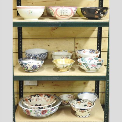 Lot 263 - A 19th century Sunderland lustre bowl, 26cm...