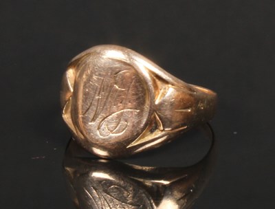 Lot 72 - A 9 carat signet ring, with MJ monogram, size...