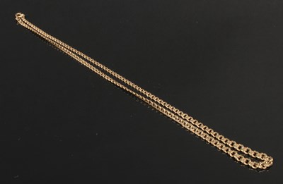 Lot 19 - A 9 carat yellow gold chain, 6.9g