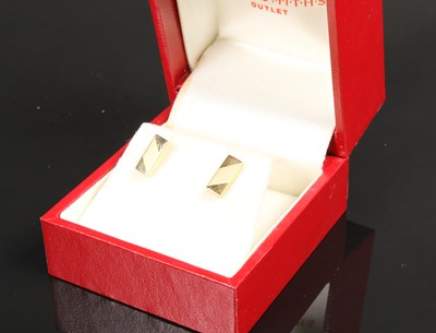 Lot 85 - A pair of 9 carat yellow gold earrings, 0.6g