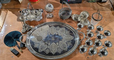 Lot 814 - A large 19th century silver plated serving...