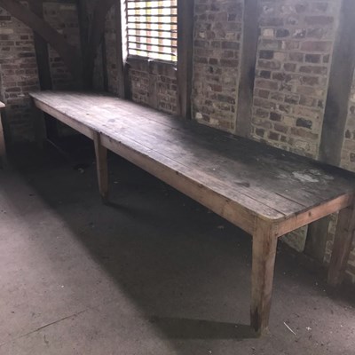 Lot 43 - A large rustic pine kitchen table