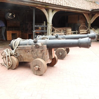 Lot 61 - A pair of large replica Tudor ships cannons