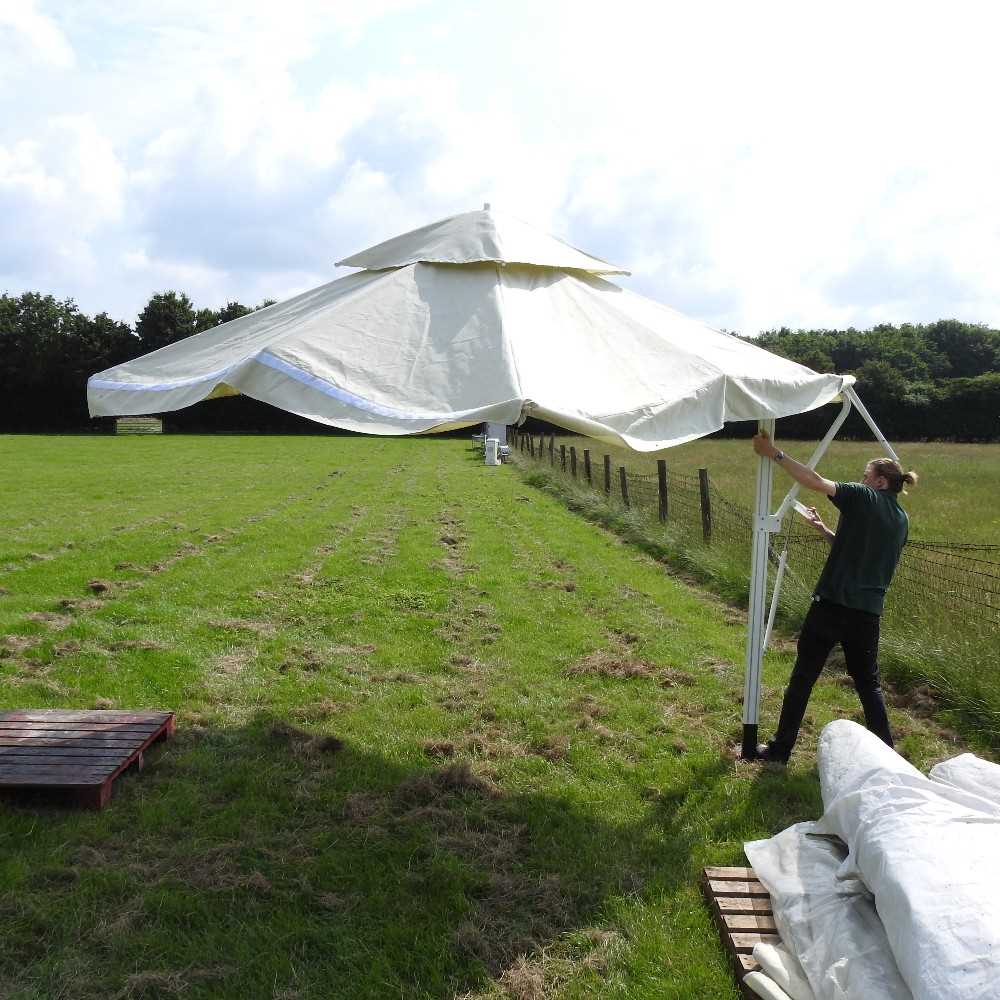 Lot 476 - A large modern folding garden parasol