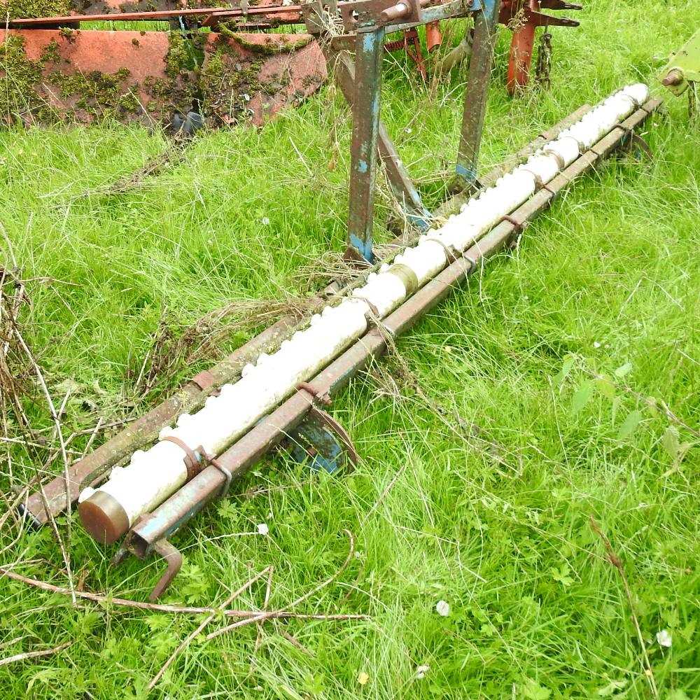 Lot 568 - A tractor mounted weed wiper