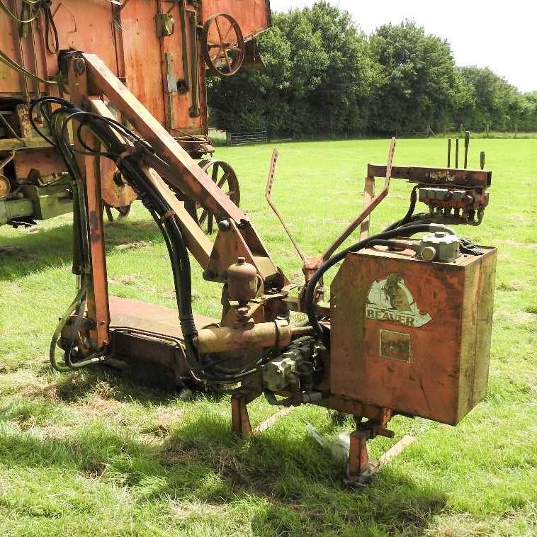 Lot 580 - A Beaver hedge cutter