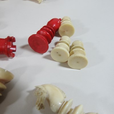 Lot 41 - A 19th century turned ivory chess set